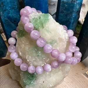 Kunzite Bracelet Appr. 8 mm